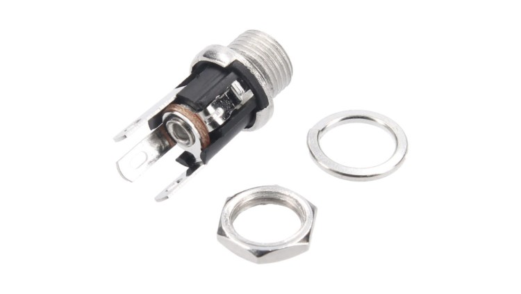 Gniazdo DC 5.5x2.1 do obudowy metalowe