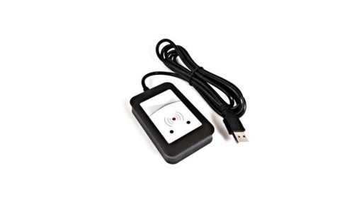 Czytnik kart NFC z kablem USB do połączenia z PC