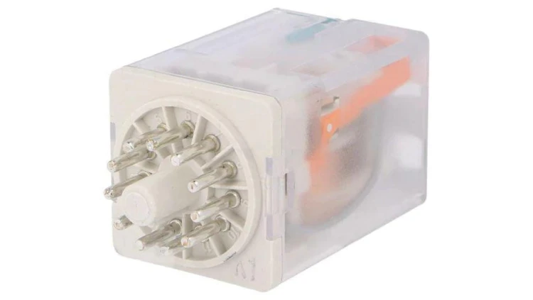 CR-U012DC3LD Przekaźnik elektromagnetyczny 3PDT Ucewki 12VDC max 250VAC