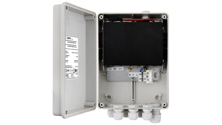 S64H Switch 6-portowy z zasilaczem do