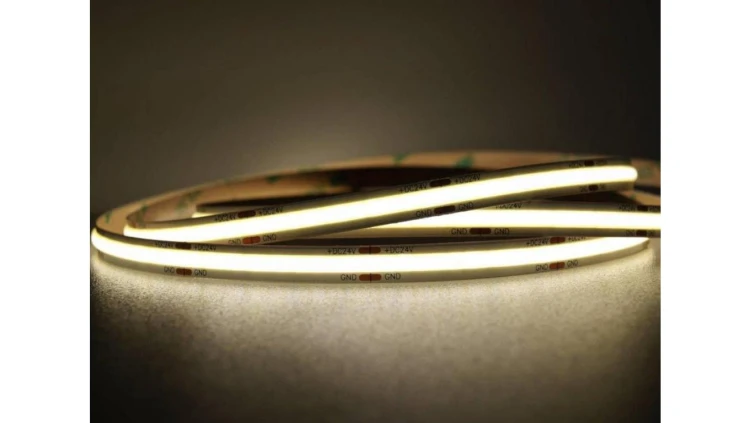 UQS-COB-8W-NW-24V-5m Profesjonalna Taśma LED typu COB, 8W 320 chips/m, CRI 90, 24V, biala neutralna, 4000K, IP20, 5m