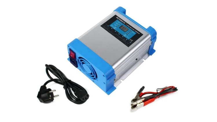 Ładowarka sieciowa 12 V do akumulatorów BC-40 PRO LFP 40A (230V/12V) LCD 7 stopni ładowania