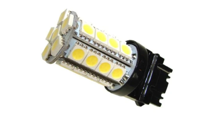 Żarówka T20 3156 5050*30 12V 4,0W CW -