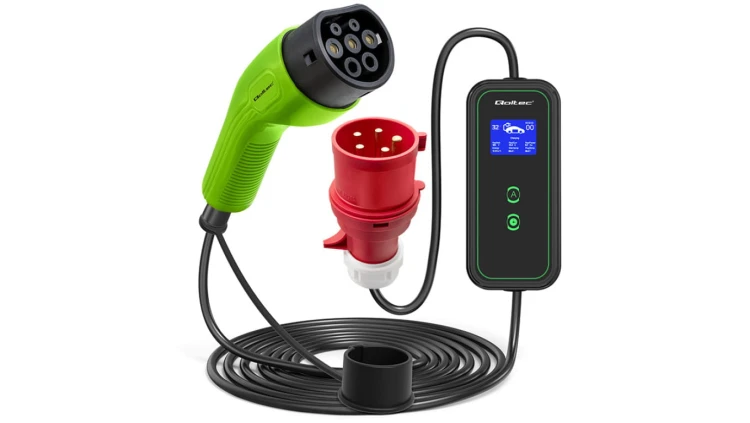 Qoltec Mobilna ładowarka do samochodu elektrycznego EV z regulacją 2w1 Typ2 7kW 230V CEE 3 PIN LCD Przenośna Wallbox 5m