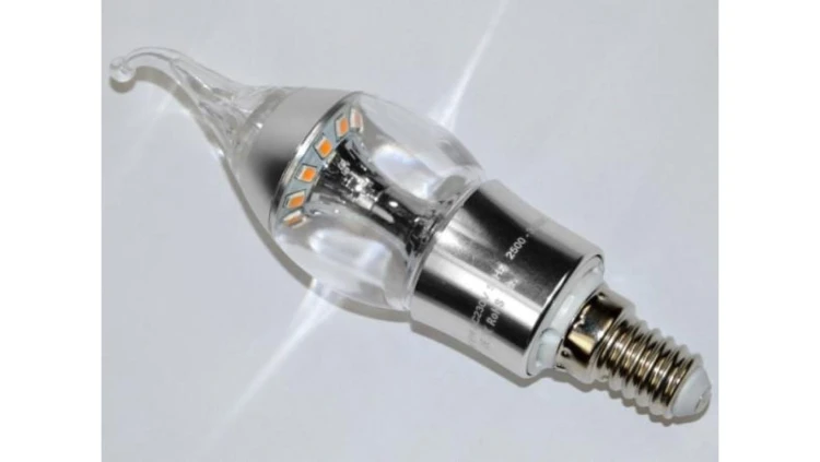 Żarówka LED Iddi S E14 4,6W WW srebrna-