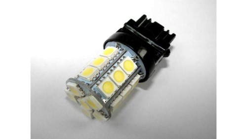 Żarówka T20 3156 5050*24 12V 3,0W CW -