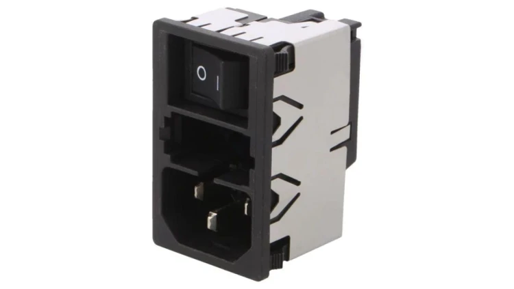 KM01.1105.11Złącze zasilające AC gniazdo męskie 10A 250VAC IEC 60320
