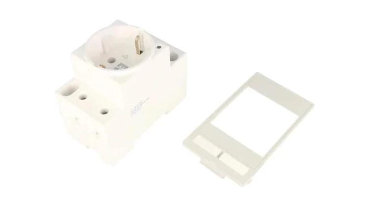 4000-68000-0010000 Gniazdo typu E 250VAC 16A na panel, złącze widełkowe 6mm IP20