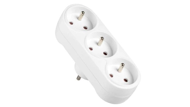 Rozgałęźnik sieciowy 3x 2P+0 3500W 230V VA0132 VAYOX