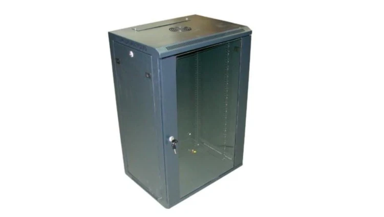 Szafa 19cali wisząca ZETA 18U 600x450 RAL9004 szkło d