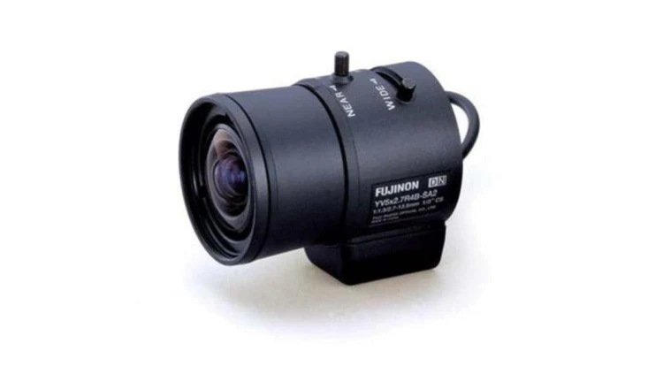 Obiektyw FUJINON YV5x2.7R4B-SA2 2,7-13,5mm Auto Irys DC