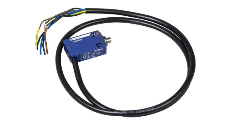 ŁĄCZNIK KRAŃC M MIN TRZPIEŃ METALOWY XCMD2110L5