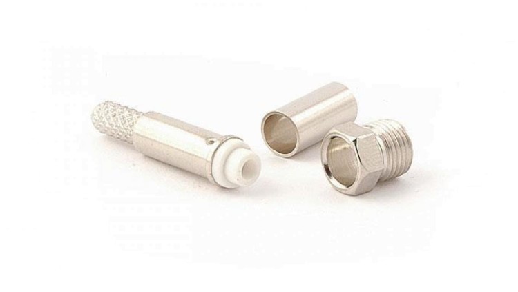 Gniazdo FME zaciskane na przewód 50Ohm RG-58 niklowane