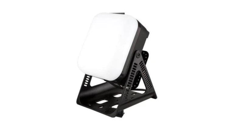 Naświetlacz warsztatowy, roboczy 2w1 LED 30W/60W 3200lm/6200lm IP54 230V + 1x gniazdo Schuko 16A XUDO