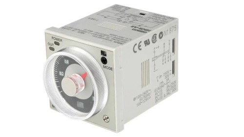 H3CR-A8/100-240 Przekaźnik czasowy o zakresie zliczania 0,05s÷300h, wyjściu typu DPDT, napięciu zasilania 100÷240VAC