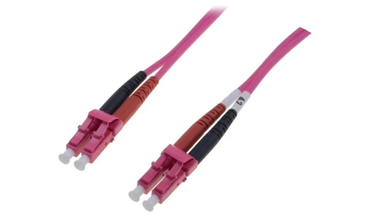 DK-2533-10-4 Patch cord światłowodowy OM4 LC/PC z obu stron 10m LSZH