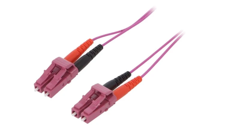 DK-HD2533-10-4 Patch cord światłowodowy OM4 LC/UPC z obu stron 10m LSZH