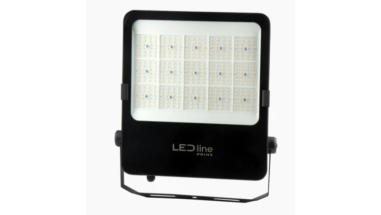 Naświetlacz projektor na boisko orlik LED line PRIME Floodlight 200W 4000K 140lm/W 28000lm Asymetria T2 5 lat gwar.