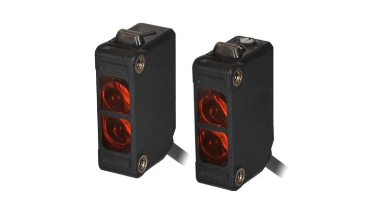 Czujnik: fotoelektryczny Zasięg: 15m PNP DARK-ON,LIGHT-ON 30mA
