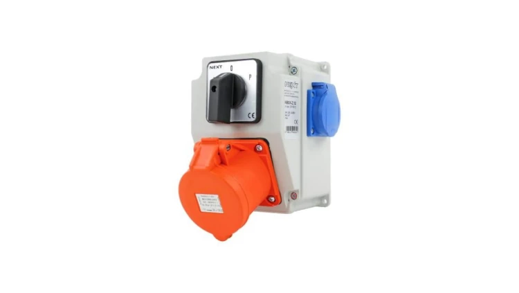 Zestaw siłowy NBOX-Z.12 1x32A 5P 2x230V wyłącznik krzywkowy L-0-P 3741812
