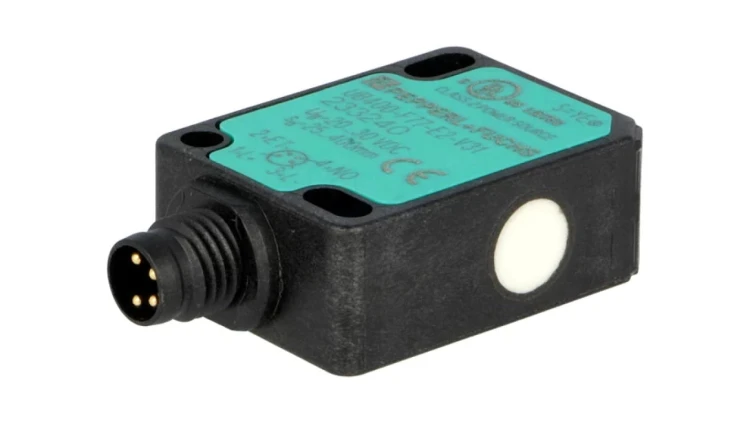 UB400-F77-E2-V31 Czujnik ultradźwiękowy Zasięg 400mm PNP / NO Uzas 20÷30VDC