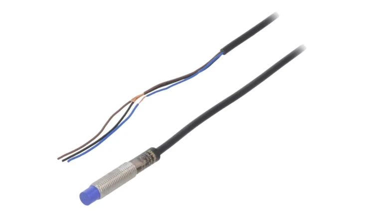 PRD08-4DP Czujnik indukcyjny o zasięgu 0...4mm, PNP / NO, 10...30VDC, M8, IP67, 100mA