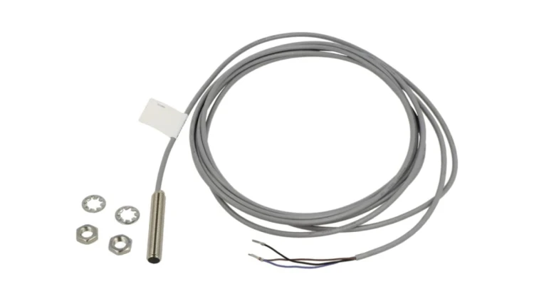BES01A8 Czujnik indukcyjny OUT: PNP / NO 0÷1,5mm 10÷30VDC M8 IP68
