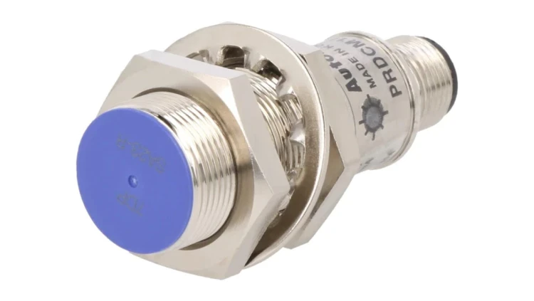 PRDCM18-7DP Czujnik indukcyjny o zasięgu 0...7mm, PNP / NO, 10...30VDC, M18, IP67