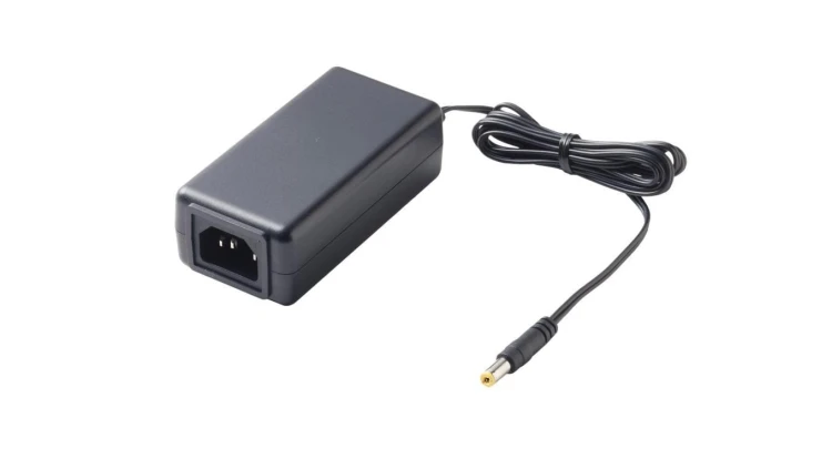 Zasilacz Desktop SYS1546-3612-T3-C13 12V 3A 36W (2.1x5.5x11-S) 2wc 1.4m (4.5ft)