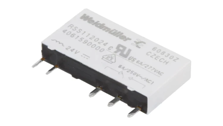 RSS112024 Przekaźnik elektromagnetyczny SPDT Ucewki: 24VDC 6A THT 3388