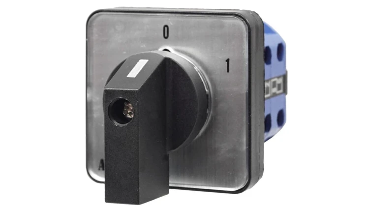 ŁĄCZNIK KRZYWKOWY 16A 0-1 3F TABLICOWY IP65 LT/16/01