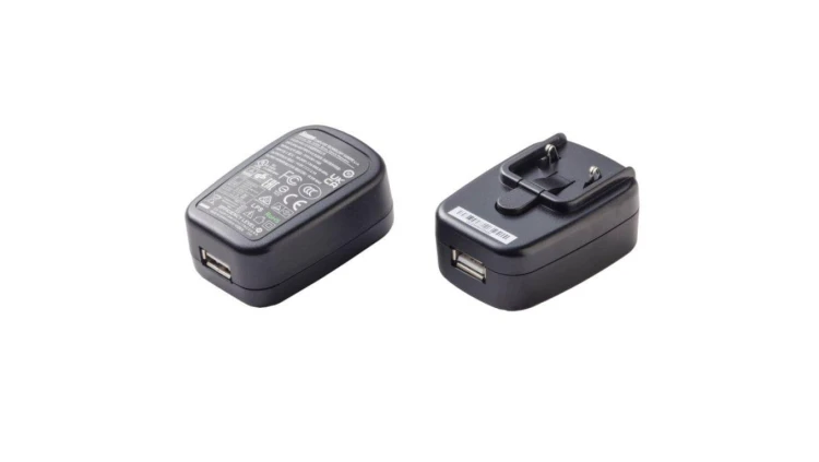 Zasilacz wtyczkowy 5V 2,1A 10,5W USB gniazdo SYS1561-1105USB bez wtyków AC