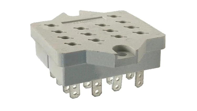 GOP14 Podstawka PIN: 14 10A 250VAC PCB do lutowania -40...70C R15