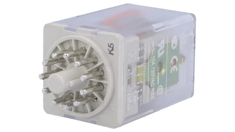 R15-3P-12VDC Przekaźnik: elektromagnetyczny 3PDT Ucewki: 12VDC 10A/250VAC
