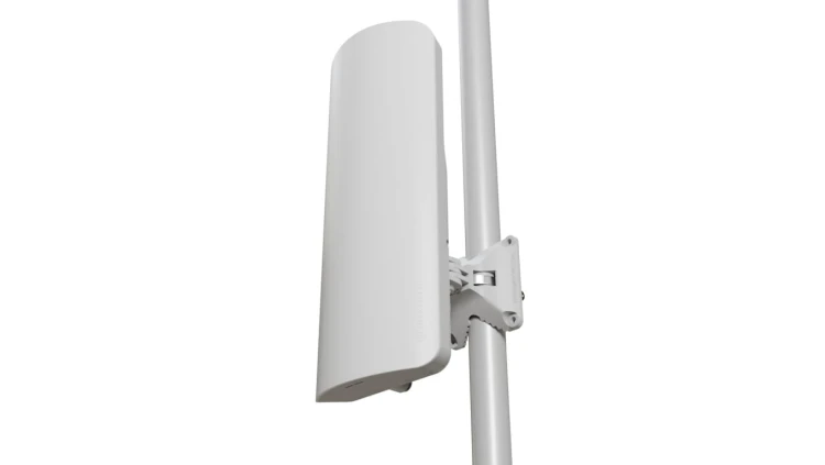 Antena WiFi WiFi6, 1x RJ45 1000Mb/s, 1x SFP, IP55 Mikrotik mANTBox ax 15s