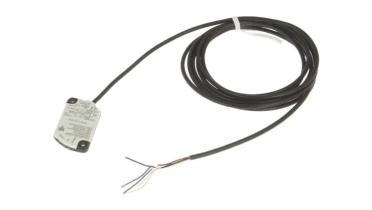 CD46CNC10NP Czujnik pojemnościowy, Zasięg: 1÷10mm, Output: NPN / NO / NC, PBT
