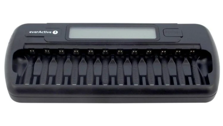 Ładowarka do 12 akumulatorków AA / AAA everActive NC-1200