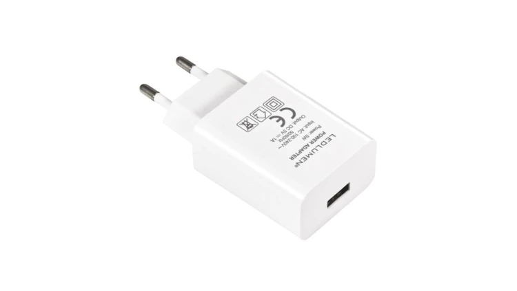 ADAPTER 230V AC/DC 5W 1A 5V USB-A