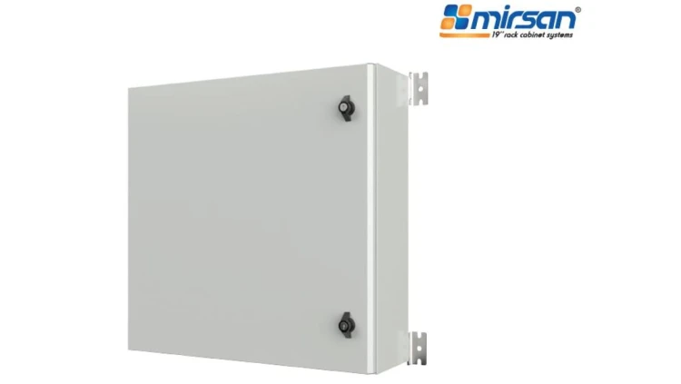MIRSAN Szafa wisząca IP65 600/800/250mm (jednoskrzydłowe drzwi pełne płyta montażowa) szara