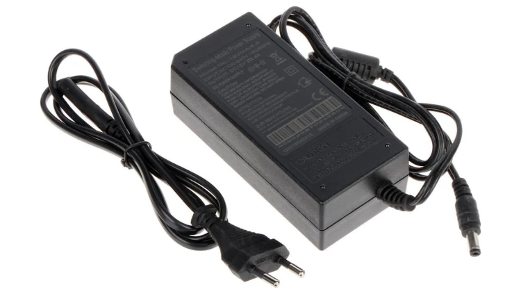 ZASILACZ 12V/4A/5.5