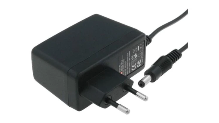 GS15E-0P1J Zasilacz impulsowy, sieciowy,wtykowy, 3,3VDC, 2,18A, 7,2W, 55