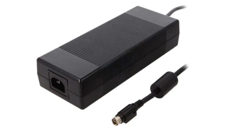 GST220A12-R7B Zasilacz impulsowy, 12VDC, 15A, Wyj: KYCON KPPX-4P, 180W, -30÷70C