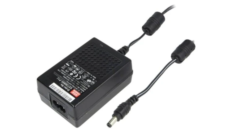GST36B09-P1J Zasilacz impulsowy, 9VDC, 3,11A, Wyj: 5,5/2,1, 28W, 85÷264VAC, 86