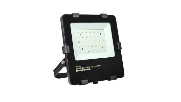 Naświetlacz LED OMEGA PRO 50W, 150 lm/W, 120, gniazdo czujnika ruchu, 5700K