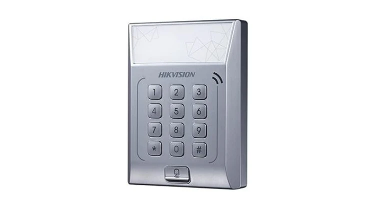 Samodzielny terminal kontroli dostępu. czytnik kart Mifare. Max. 3000 numerów kart. TCP / IP. kla...