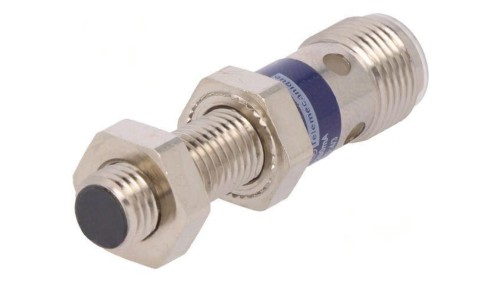 XS108B3PAM12 Czujnik indukcyjny, Output: PNP / NO, 0÷2mm, 12÷24VDC, M8, Szczelność: IP67, 200mA