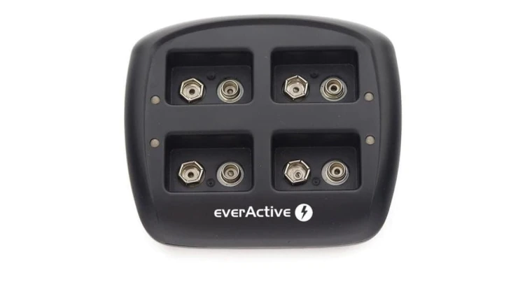 Ładowarka do akumulatorków 6F22 / HR22 / 9V everActive NC-109
