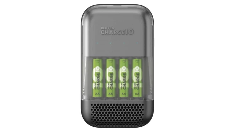 Ładowarka do akumulatorów Charge 10 S491 4 sloty + 4 x akumulator AA Charge 10 / 1604849120
