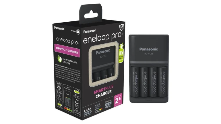 Ładowarka akumulatorków Ni-MH Panasonic Eneloop BQ-CC55 + 4 x R6/AA Eneloop PRO 2500mAh BK-3HCDE EKO