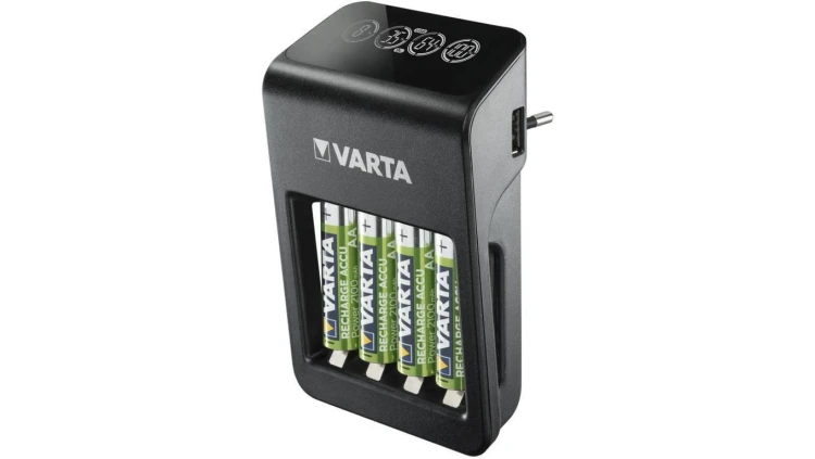 Ładowarka akumulatorków Ni-MH VARTA LCD PLUG CHARGER PLUS 57687 + 4 x R6 / AA 2100 mAh